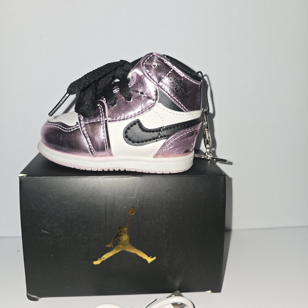 Sneaker Universal Powerbank!!! These Are Unique And A Perfect Gift!